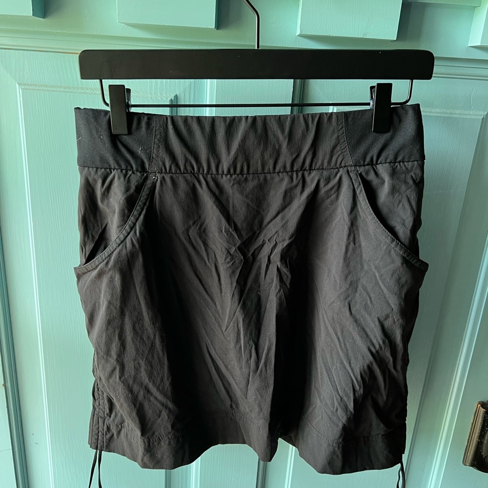 Like New Women’s Columbia Anytime Casual Skort